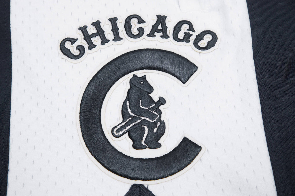 PANTALÓN CORTO MLB CHICAGO CUBS RETRO CLASSIC PARA HOMBRE 2.0 (AZUL MARINO MIDNIGHT)