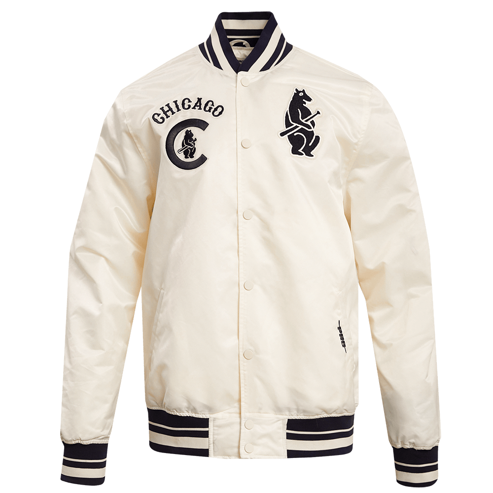 CHAQUETA DE SATÉN ACANALADA CLÁSICA RETRO PARA HOMBRE MLB CHICAGO CUBS (BLANCO HUESO/ AZUL MARINO NOCHE)