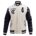 CHAQUETA UNIVERSITARIA DE LANA ACANALADA RETRO CLÁSICA PARA HOMBRE MLB CHICAGO CUBS (BLANCO HUEVO/AZUL MARINO NOCHE)