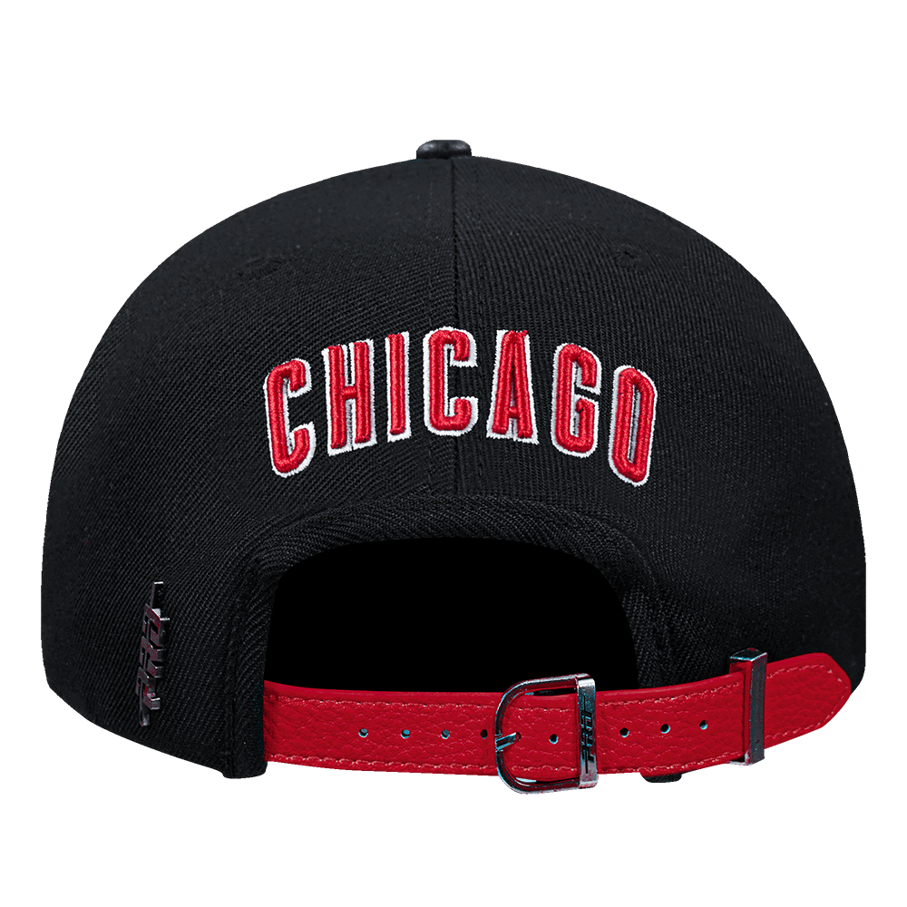 MLB CHICAGO CUBS DIY PICK STITCH LEATHER PINCH FRONT STRAPBACK (BLACK)