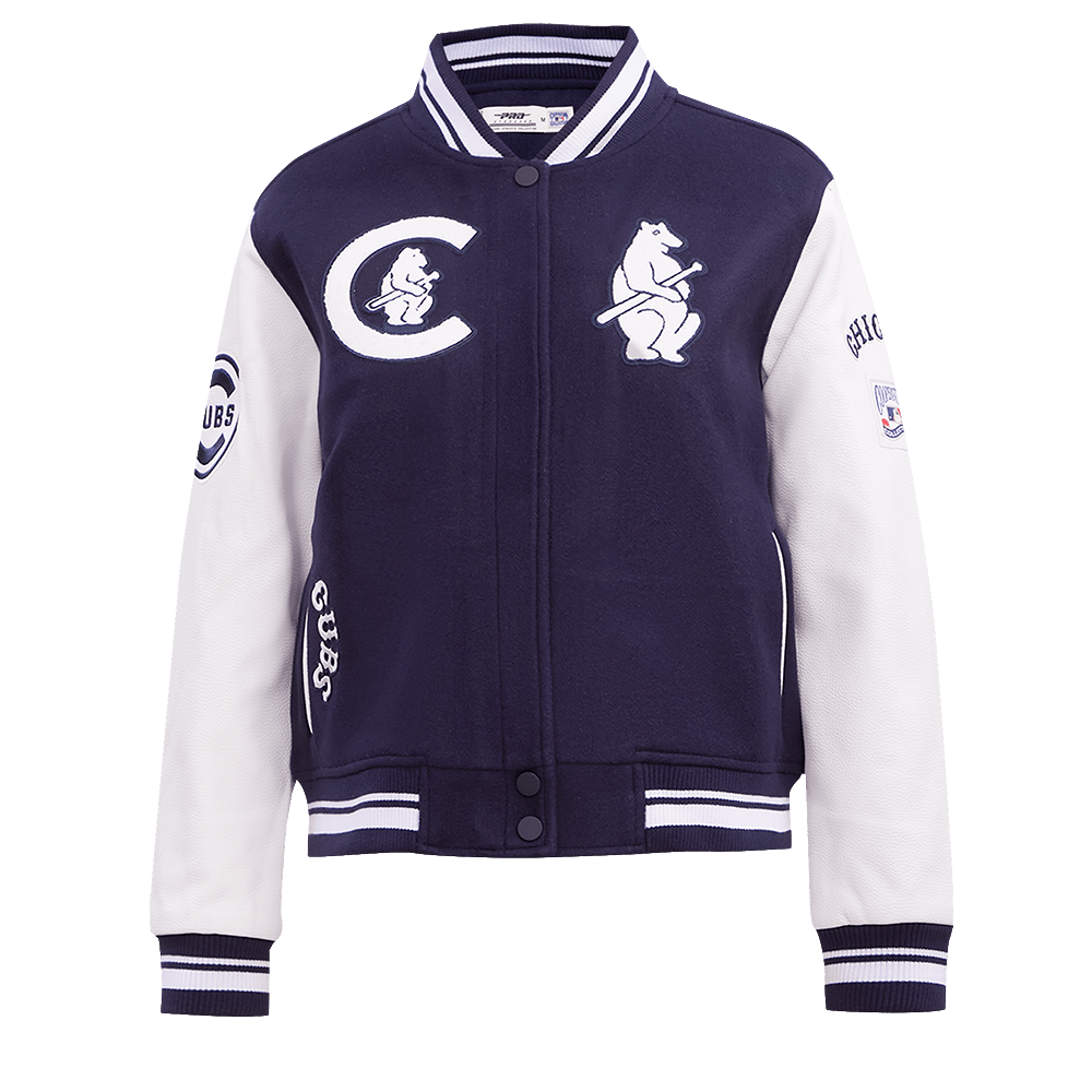 CHAQUETA UNIVERSITARIA RETRO CLÁSICA DE LANA ACANALADA PARA MUJER MLB CHICAGO CUBS (AZUL MARINO MIDNIGHT/BLANCO)
