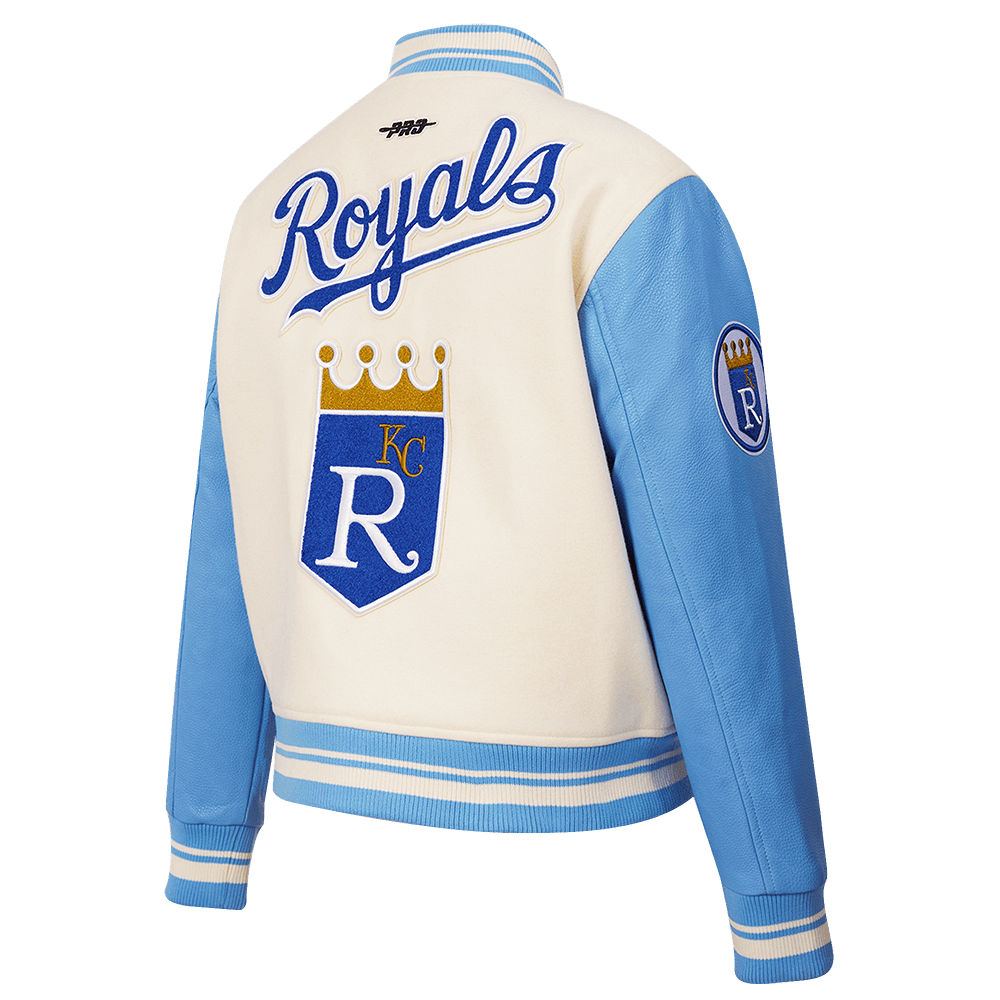 CHAQUETA UNIVERSITARIA RETRO CLÁSICA DE LANA ACANALADA PARA MUJER MLB KANSAS CITY ROYALS (BLANCO HUESO/ AZUL UNIVERSITARIO)
