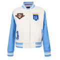 CHAQUETA UNIVERSITARIA RETRO CLÁSICA DE LANA ACANALADA PARA MUJER MLB KANSAS CITY ROYALS (BLANCO HUESO/ AZUL UNIVERSITARIO)