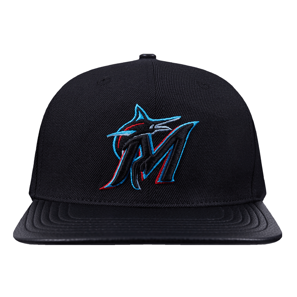 GORRA MLB MIAMI MARLINS SCRIPT TAIL DE LANA CON CIERRE AJUSTABLE (NEGRA)