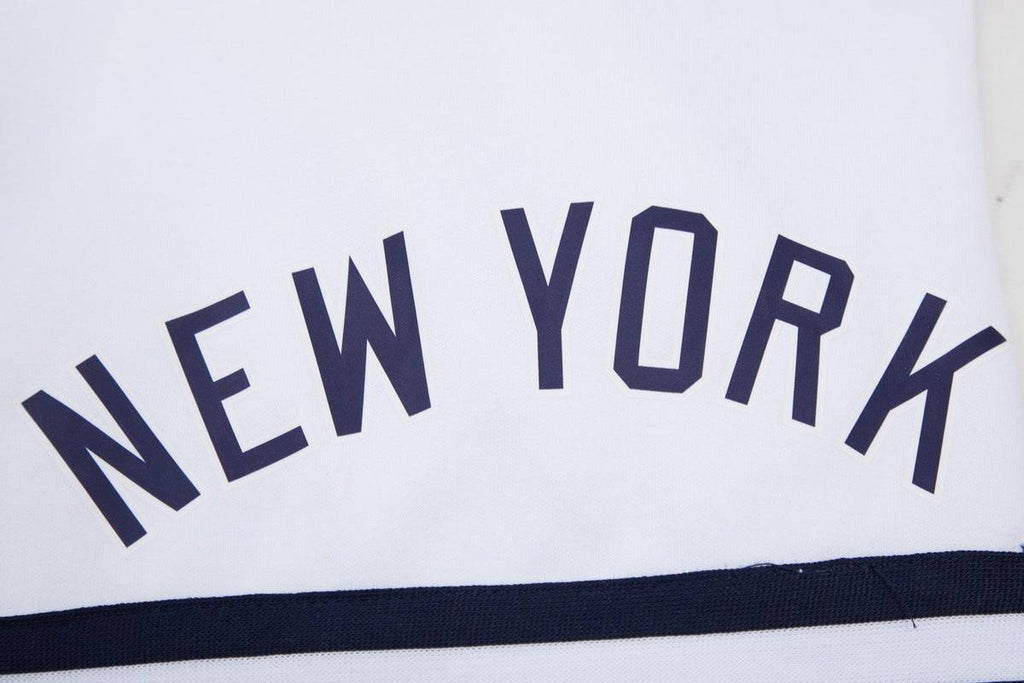 MLB NEW YORK YANKEES CLASSIC CHENILLE MEN'S SHORT (WHITE)