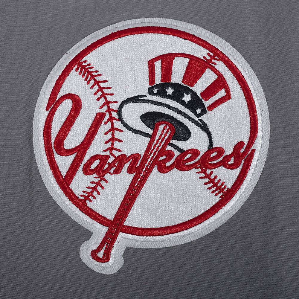 MLB NEW YORK YANKEES CLASSIC WIND SUIT MEN'S WOVEN FULL ZIP PULLOVER HOODIE (GRAY)