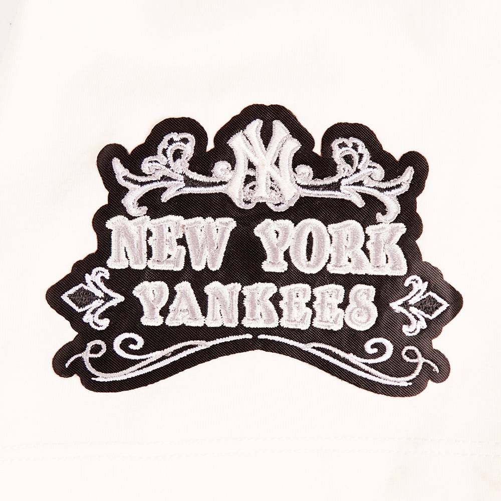 CAMISETA BABY DOLL PARA MUJER MLB NEW YORK YANKEES REBEL ATHLETICS (BLANCO HUESO)