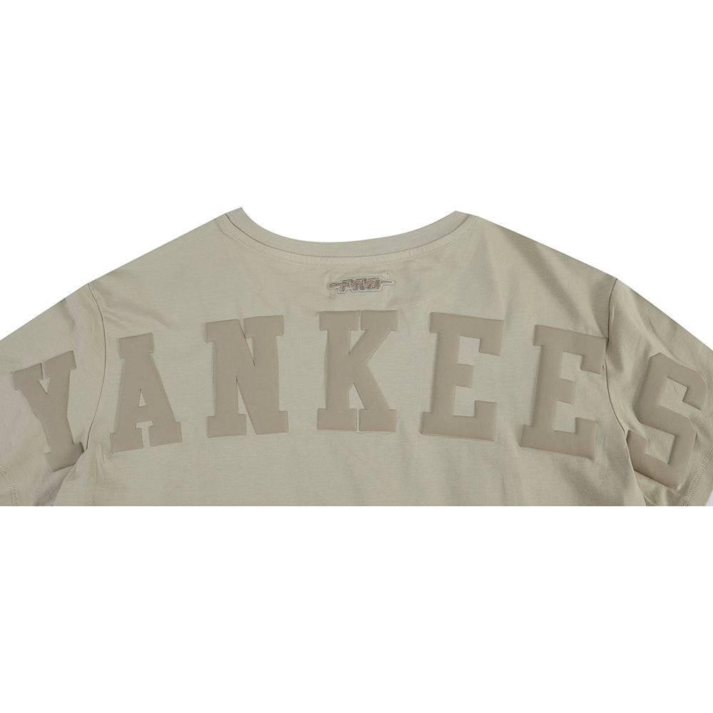 MLB NEW YORK YANKEES WINGSPAN WOMEN'S SJ BOXY TEE (TAUPE)