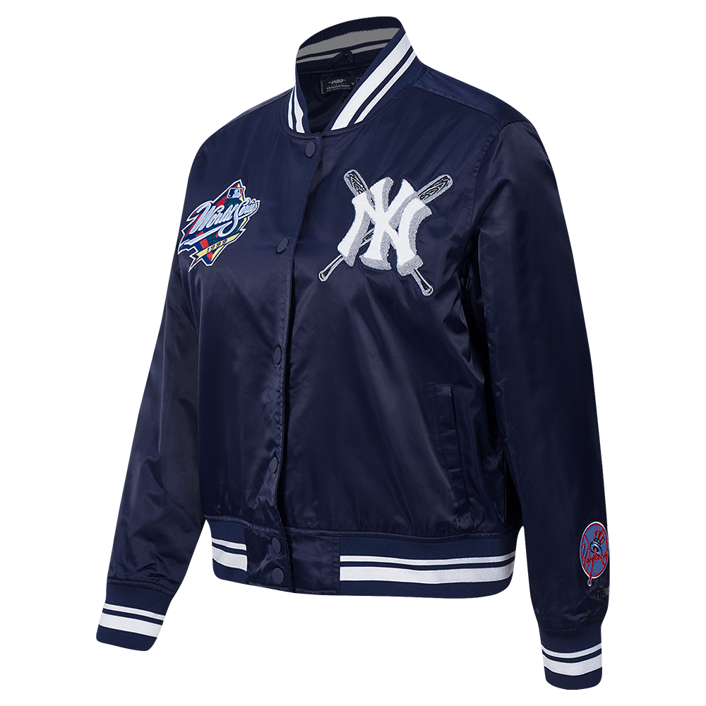 CHAQUETA DE SATÉN ACANALADO MASHUP PARA MUJER MLB NEW YORK YANKEES (AZUL MARINO NOCHE)