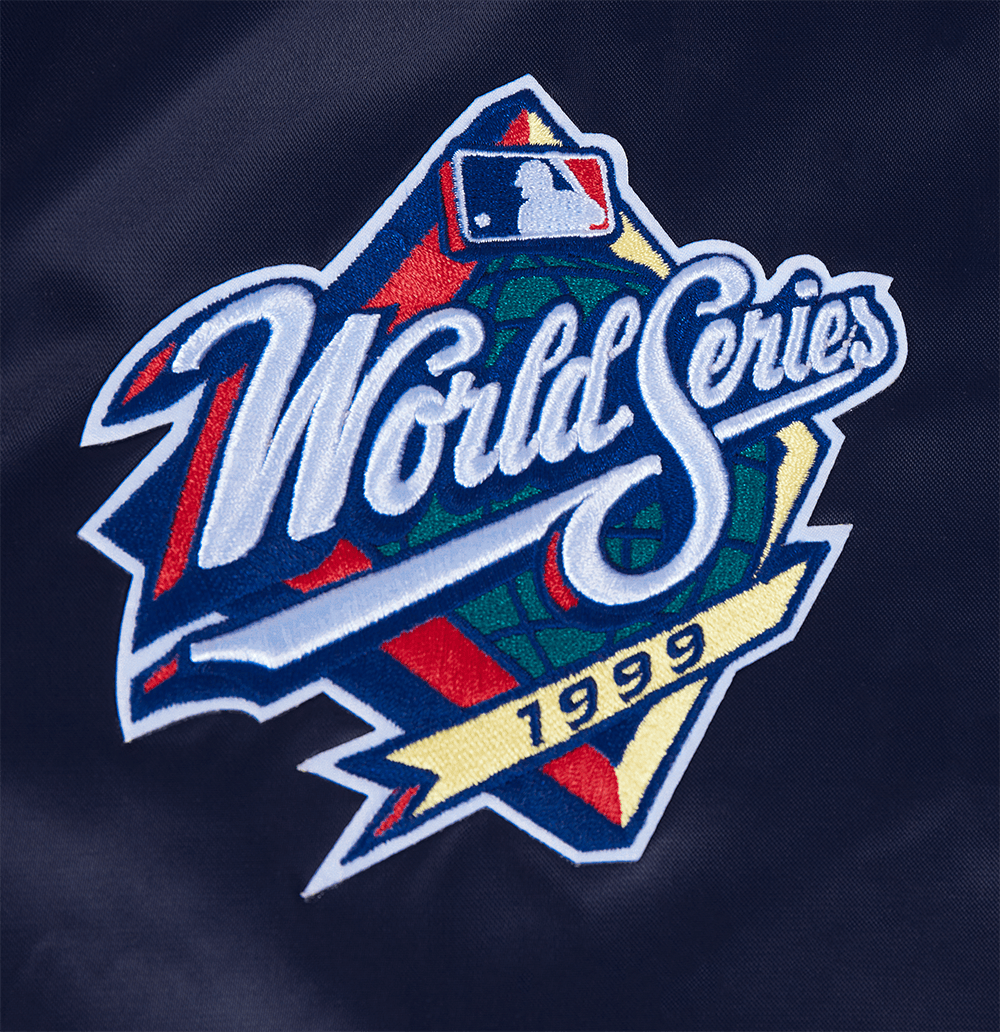 CHAQUETA DE SATÉN ACANALADO MASHUP PARA MUJER MLB NEW YORK YANKEES (AZUL MARINO NOCHE)