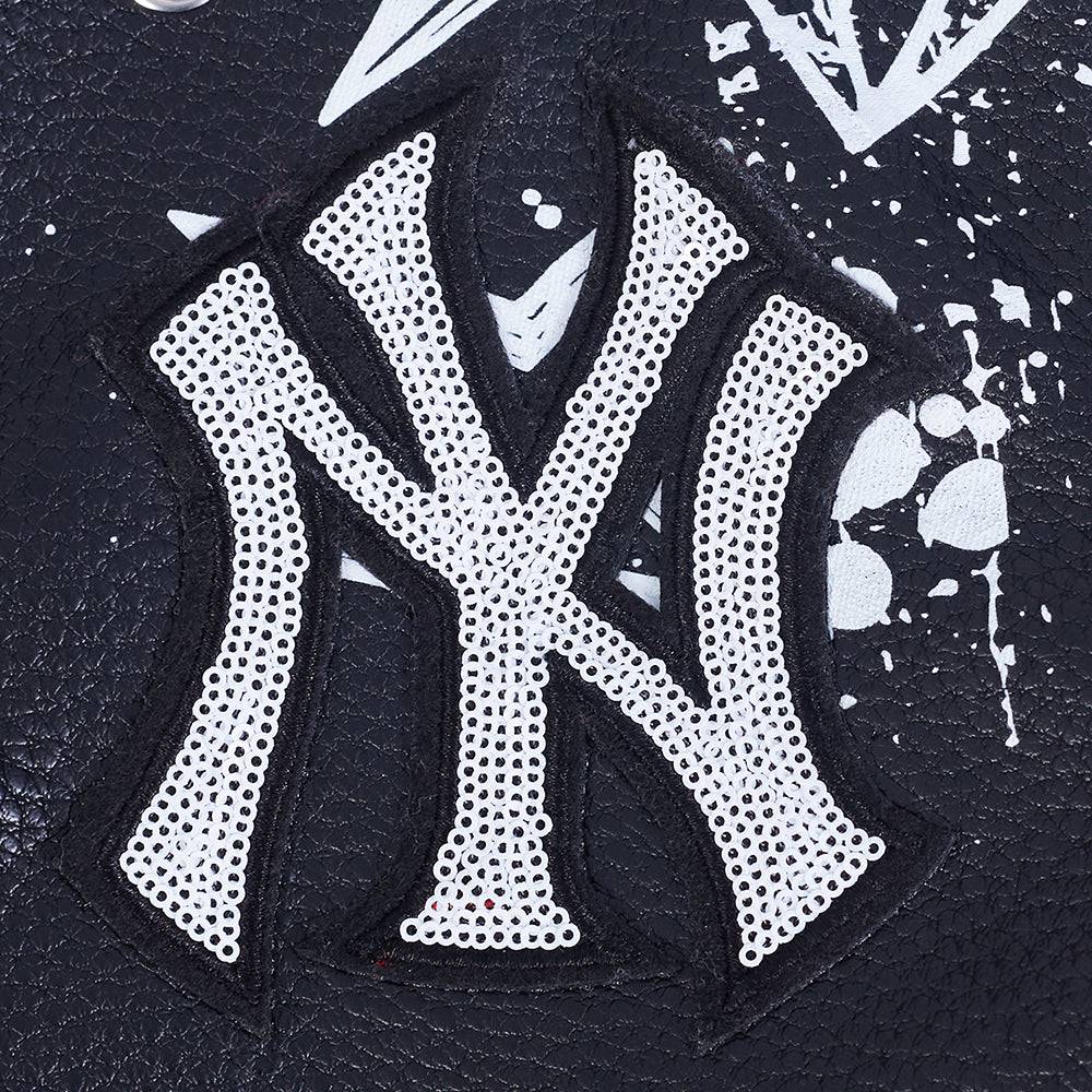 CHAQUETA DE CUERO PARA MUJER MLB NEW YORK YANKEES SKETCHBOOK (NEGRA)