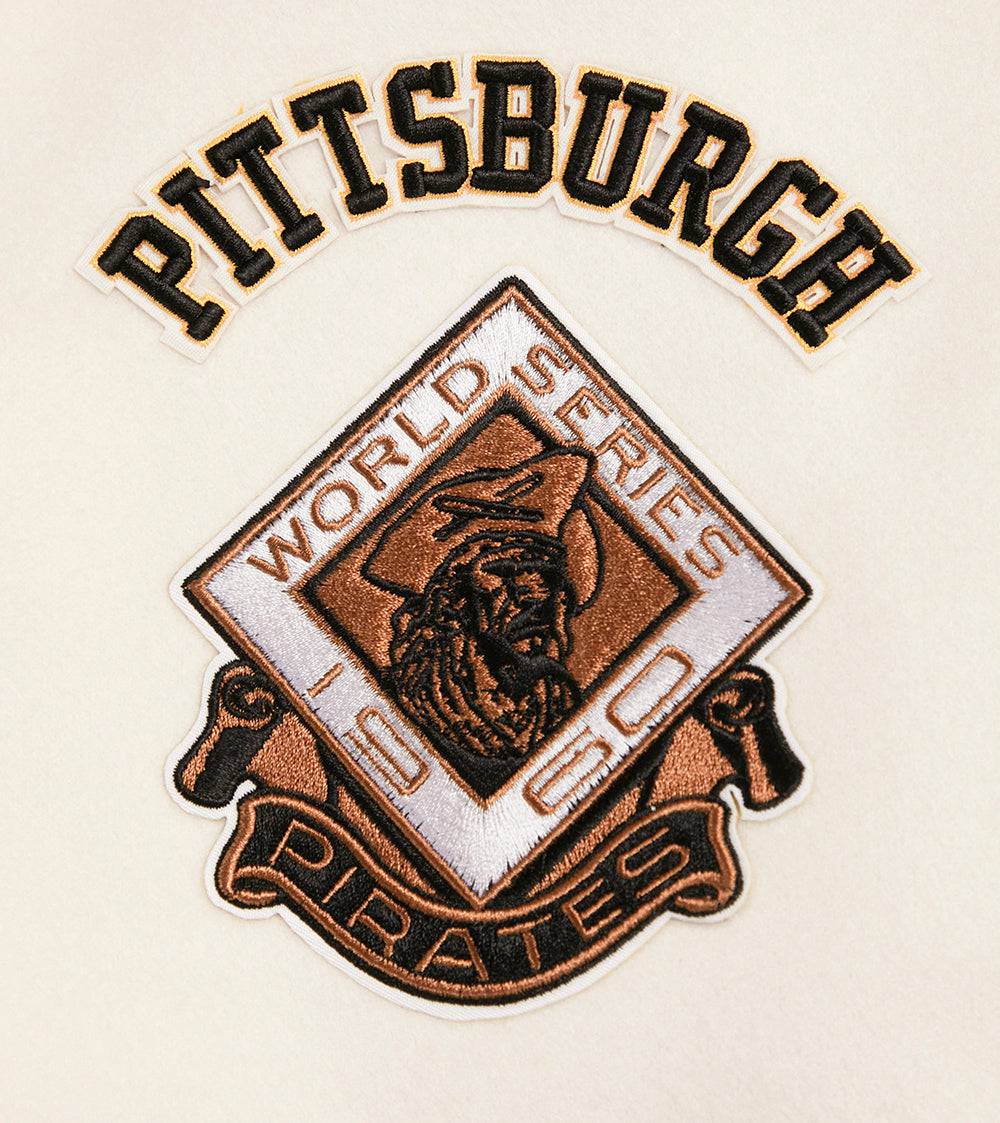 CHAQUETA UNIVERSITARIA RETRO CLÁSICA DE LANA ACANALADA PARA HOMBRE MLB PITTSBURGH PIRATES (BLANCO HUEVO/ NEGRO)