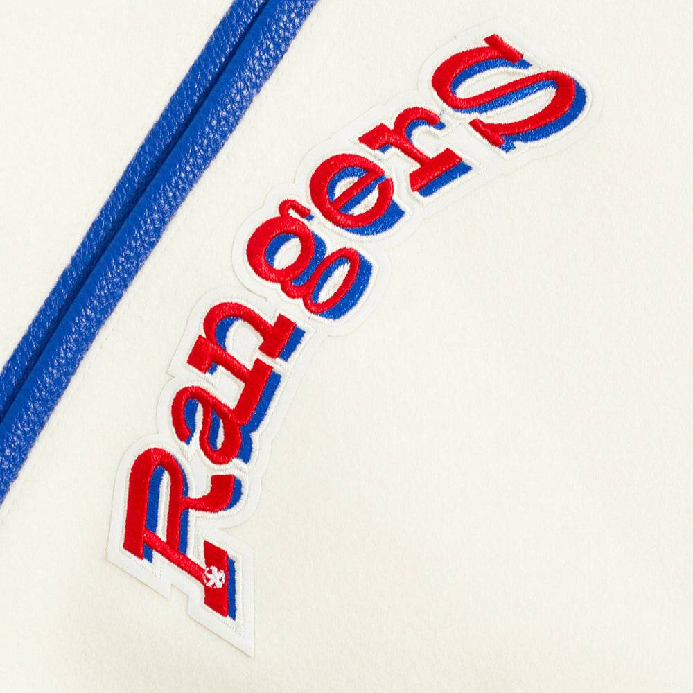 CHAQUETA UNIVERSITARIA DE CANALÉ PARA HOMBRE MLB TEXAS RANGERS RETRO CLÁSICA (BLANCO HUESO/AZUL REAL)